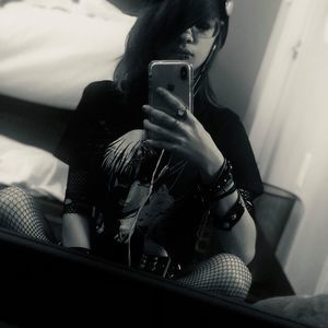 Meet your Posher, Isabella